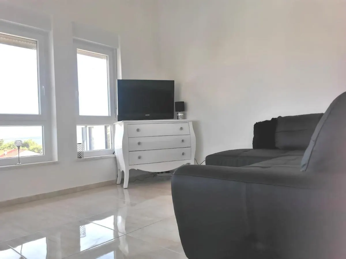 Mandre Penthouse Duplex Apartment Croatia